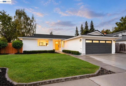 Photo of 4132 Cid Way, Pleasanton, CA 94566 (MLS # 41151046)