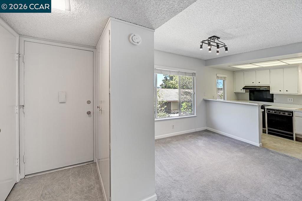 1312 Skycrest Dr 1