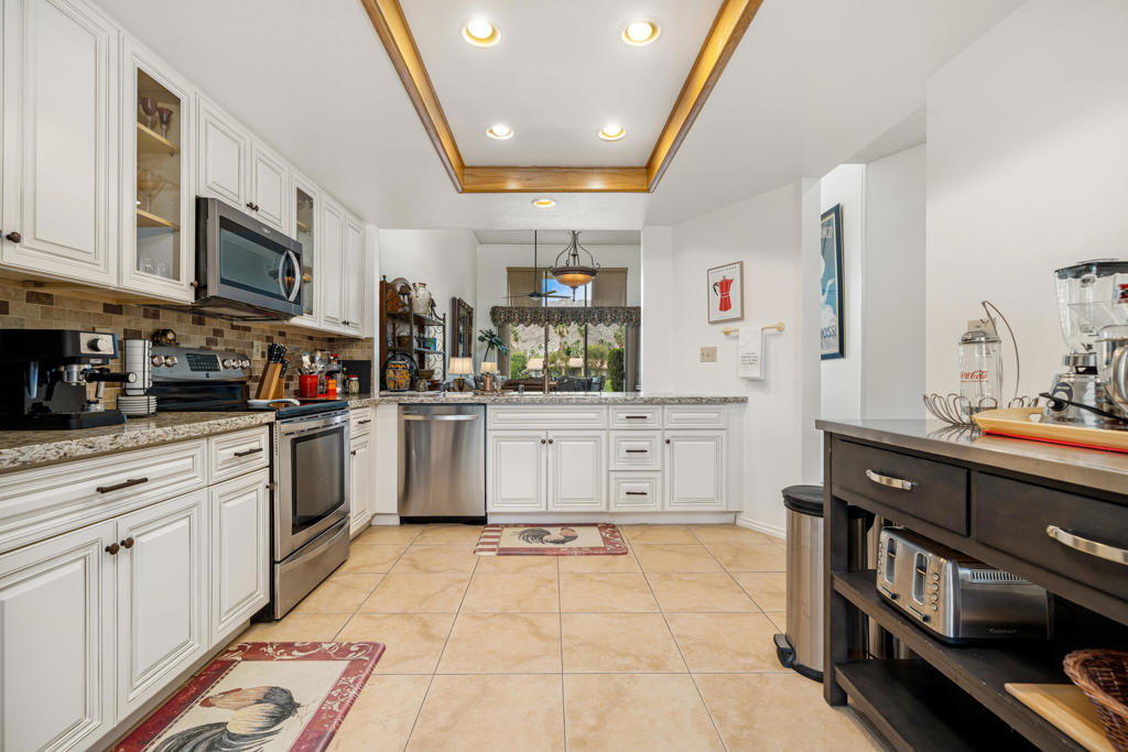 54577 Oak Hill