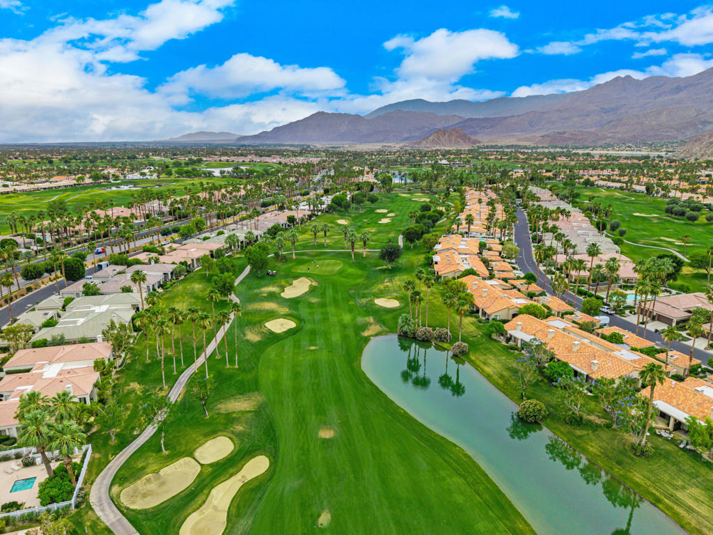 54577 Oak Hill
