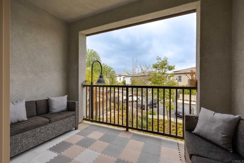 2227 Solara Lane