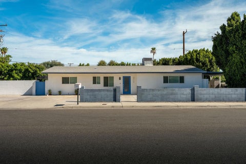 Photo of 3772 E Camino Parocela, Palm Springs, CA 92264 (MLS # 219151821DA)