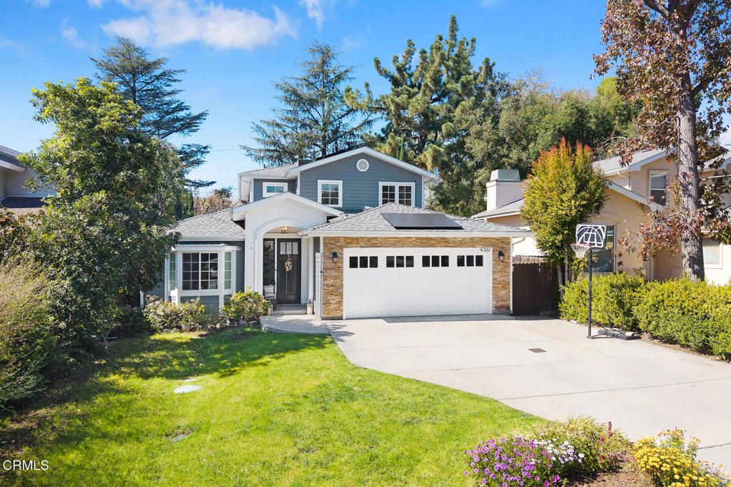 Photo of 4361 Bel Air Drive, La Canada Flintridge, CA 91011 (MLS # P1-26476)