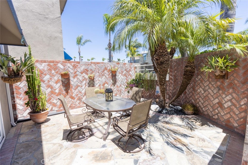 16102 Fame, Huntington Beach CA 92649 - Photo 29