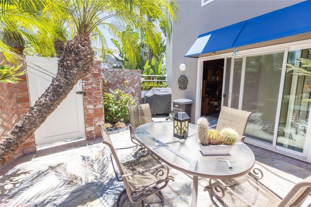 16102 Fame, Huntington Beach CA 92649 - Photo 27