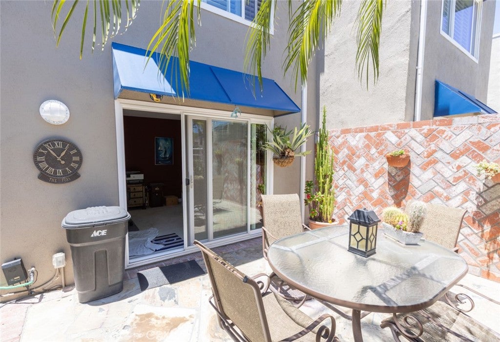 16102 Fame, Huntington Beach CA 92649 - Photo 28