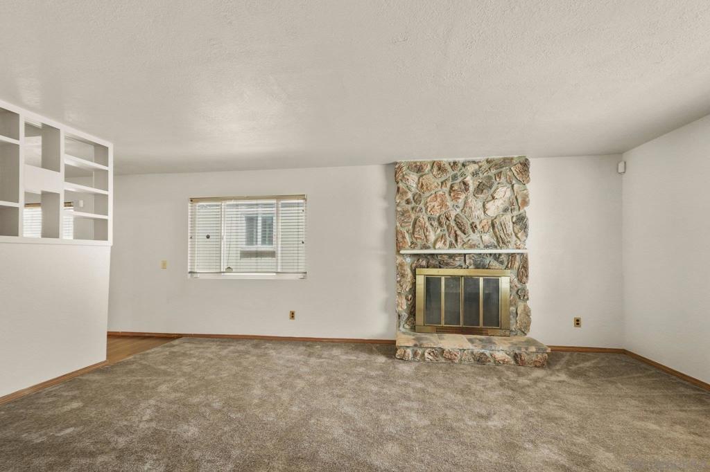 244 Elvado Way