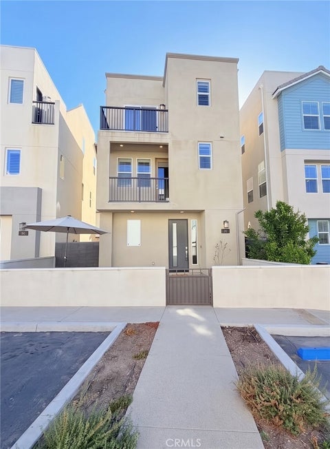 Photo of 35 Stetson Street, Rancho Mission Viejo, CA 92694 (MLS # OC26210794)