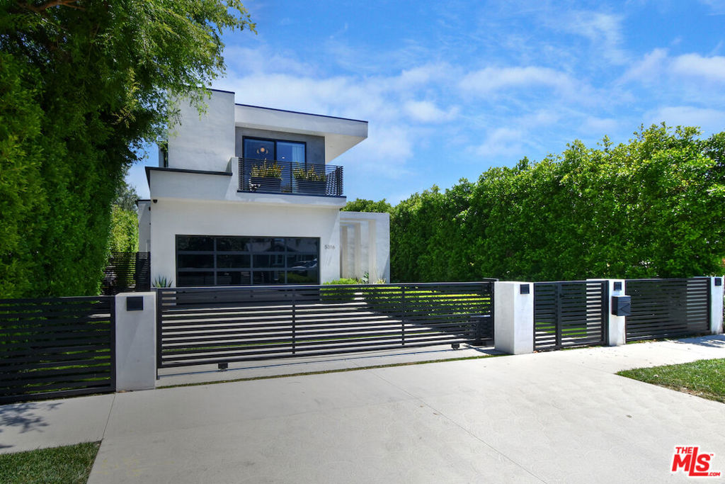 5316 Lennox