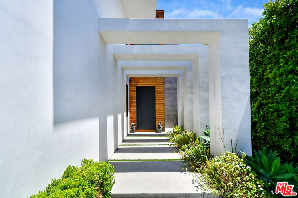 5316 Lennox
