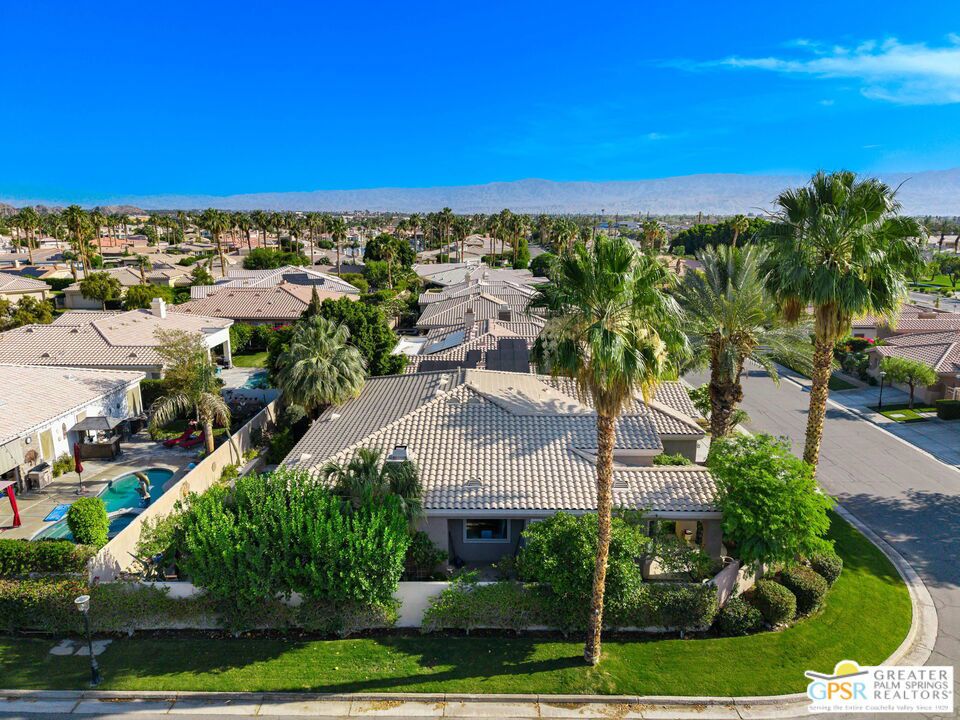 Lake La Quinta - Residential