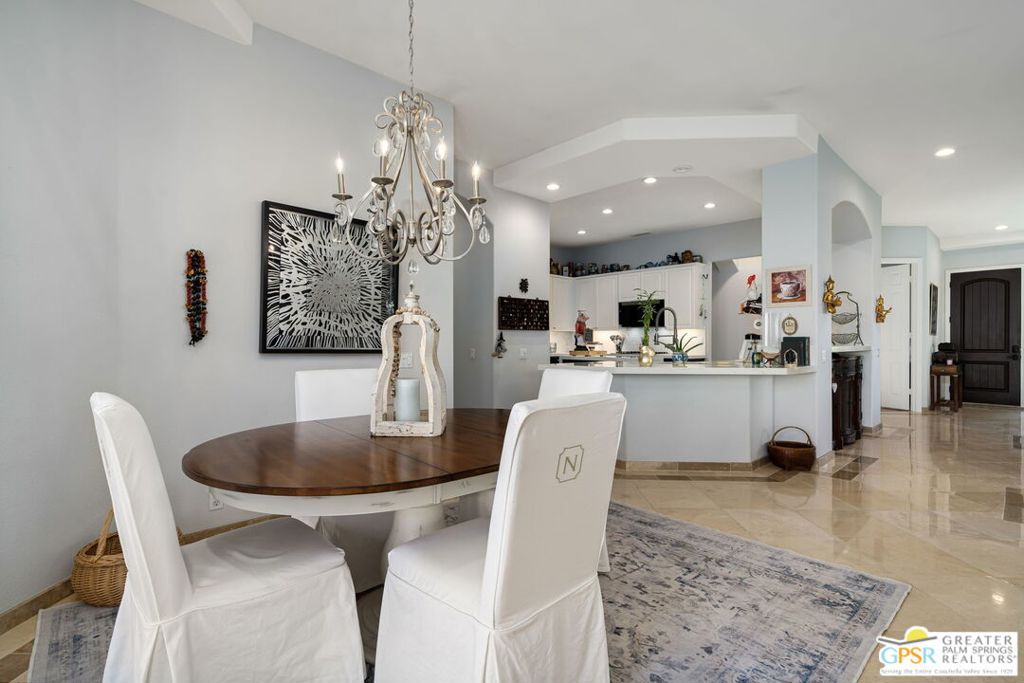 Lake La Quinta - Residential