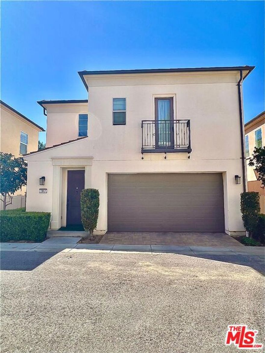 This beautiful Villa Metro 2 bedroom  2 and 1/2  bath detached home is in the  very desirable area of Santa Clarita .  It features an open-floor plan with a loft that can be used as an office, den, or extra room. The two-story home has custom paint, stainless steel appliances, laminate and carpet throughout. The laundry area is conveniently located upstairs. The master bedroom features custom paint and large walk-in closets. The second bedroom  has a Juliet balcony. Villa Metro is beautifully  landscaped with picturesque courtyards. The community  features a club house for entertaining and family gatherings. There is a resort-style swimming pool, spa, fire pit,  barbecue area,  tot lot, picnic area,  scenic bike, running, and walking trail and there is community garden! A Must See and Have!