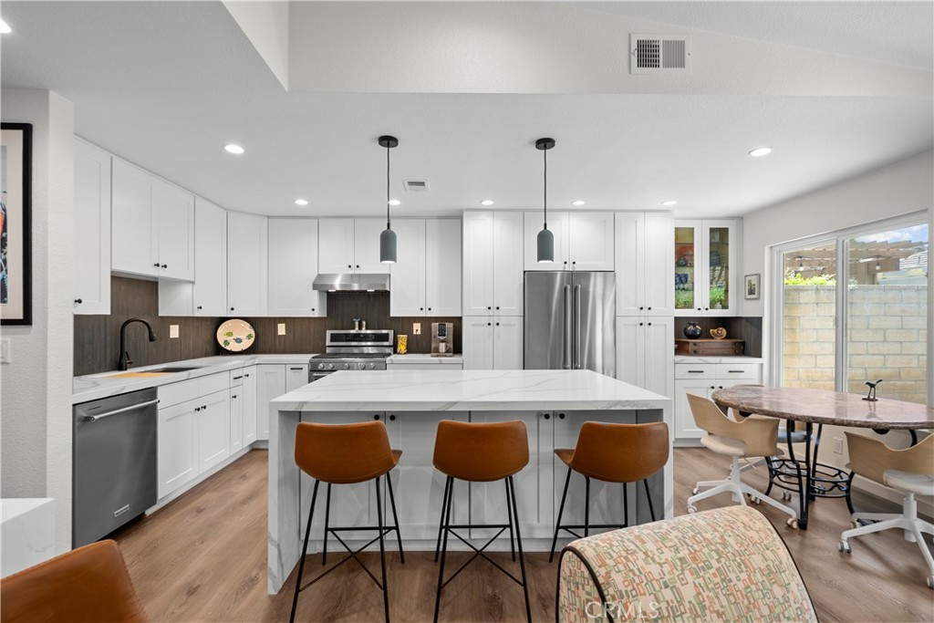 25556 Alicante Drive