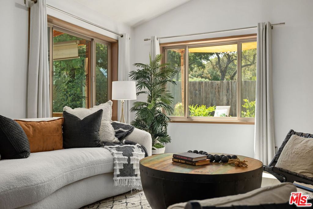 1230 Old Topanga Canyon Road