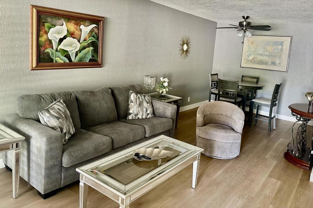 2857 N Los Felices Road 107