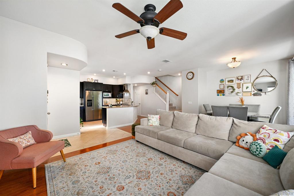 18754 Caminito Pasadero