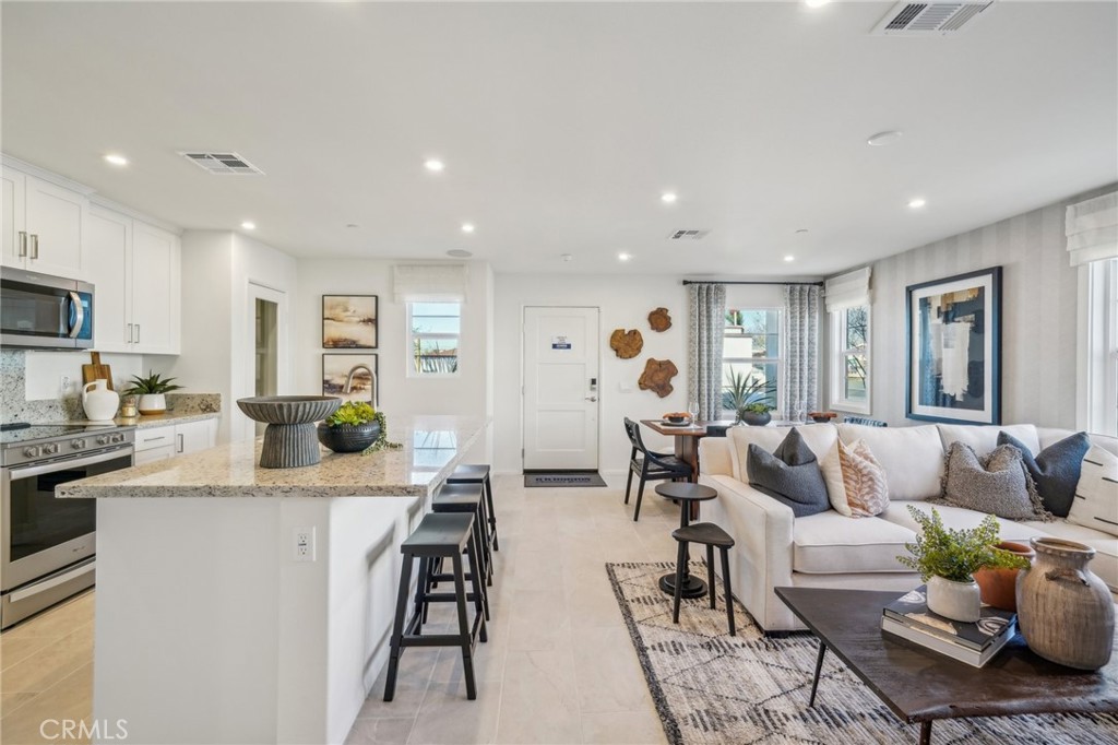 16183 Lumia Way