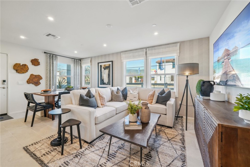 16183 Lumia Way