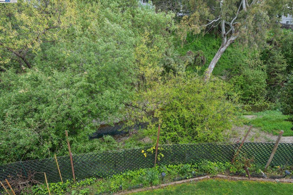 CASTRO VALLEY - Residential