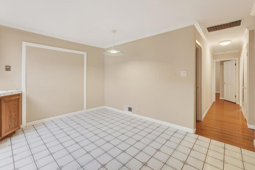 3592 Minto Court