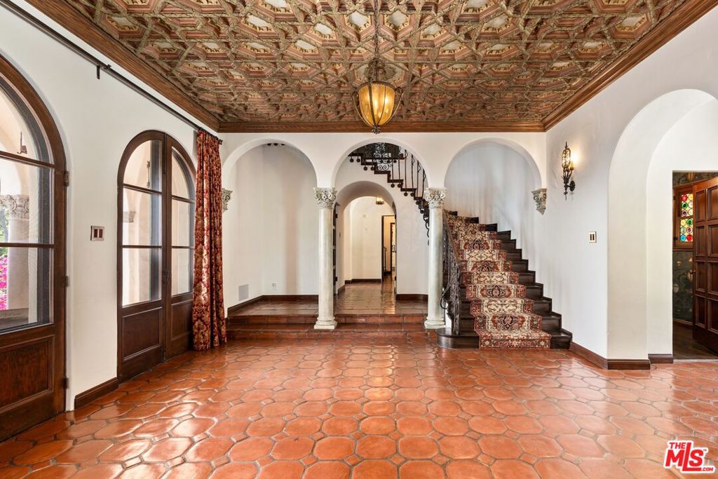 2188 Ponet Drive