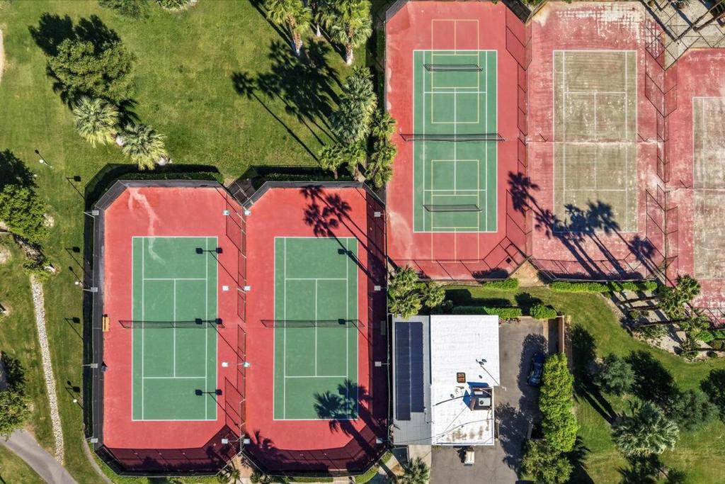 Sunrise Palms - Residential