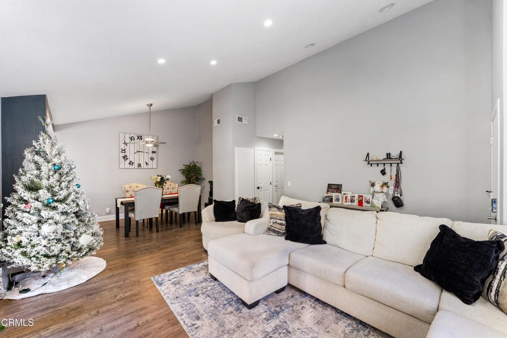 Photo of 1103 Catlin Street #B, Simi Valley, CA 93065 (MLS # V1-33810)