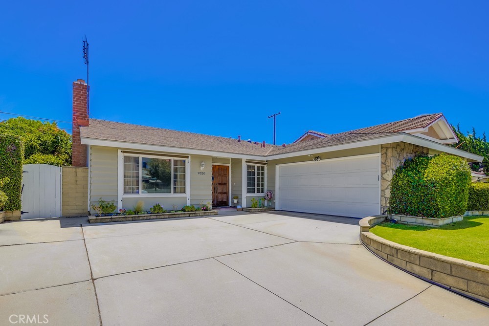 9320 Pecan Street