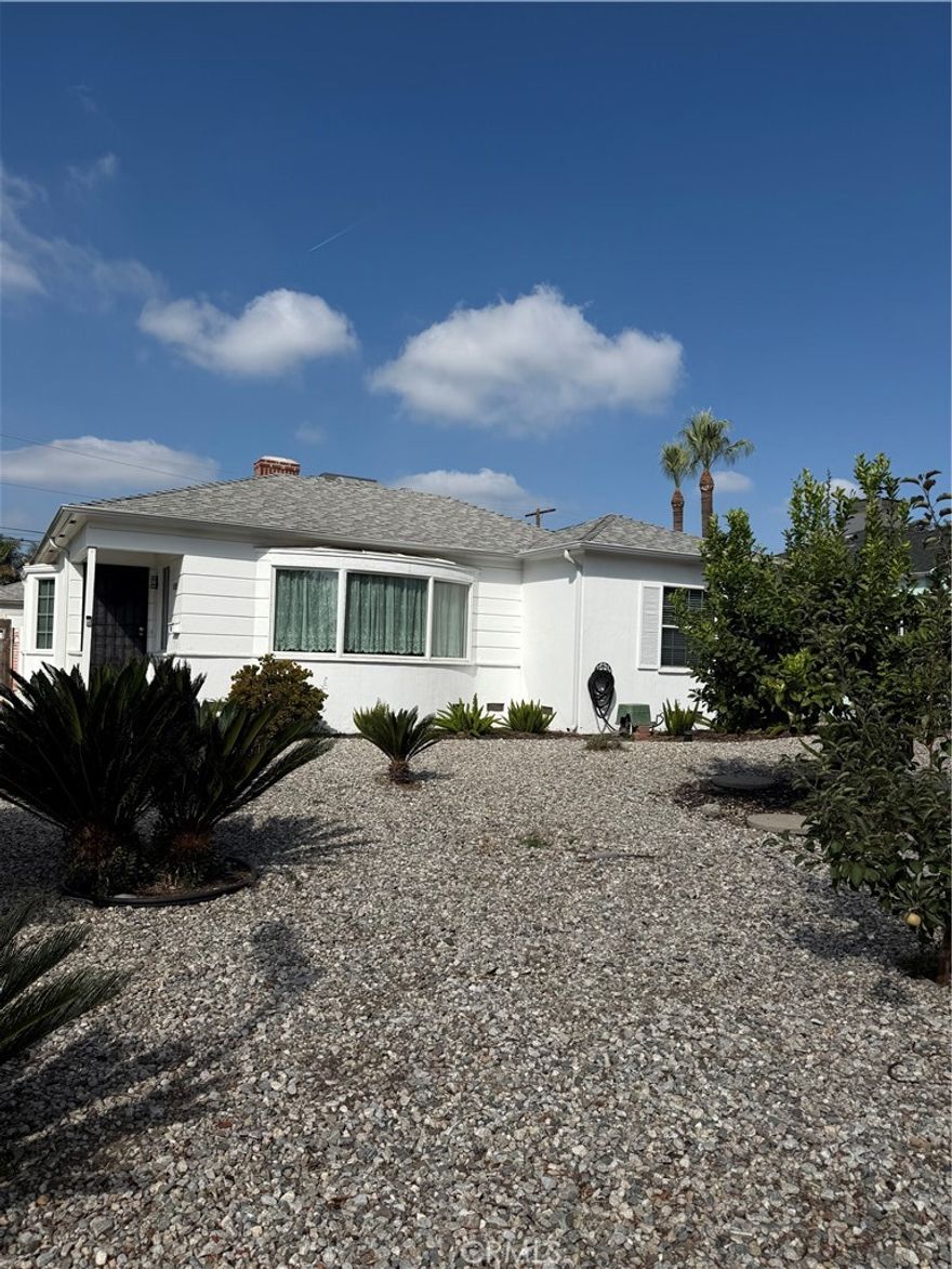Situated on a corner lot, Beautiful and spacious three-bedroom, two-bath home with a bonus room, ideally located in a quiet North Hollywood neighborhood. Features include hardwood floors throughout, an updated kitchen with granite countertops and newer appliances, a pool, and a two-car garage.
