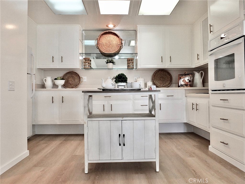 1360 Oakmont Road 6 142A