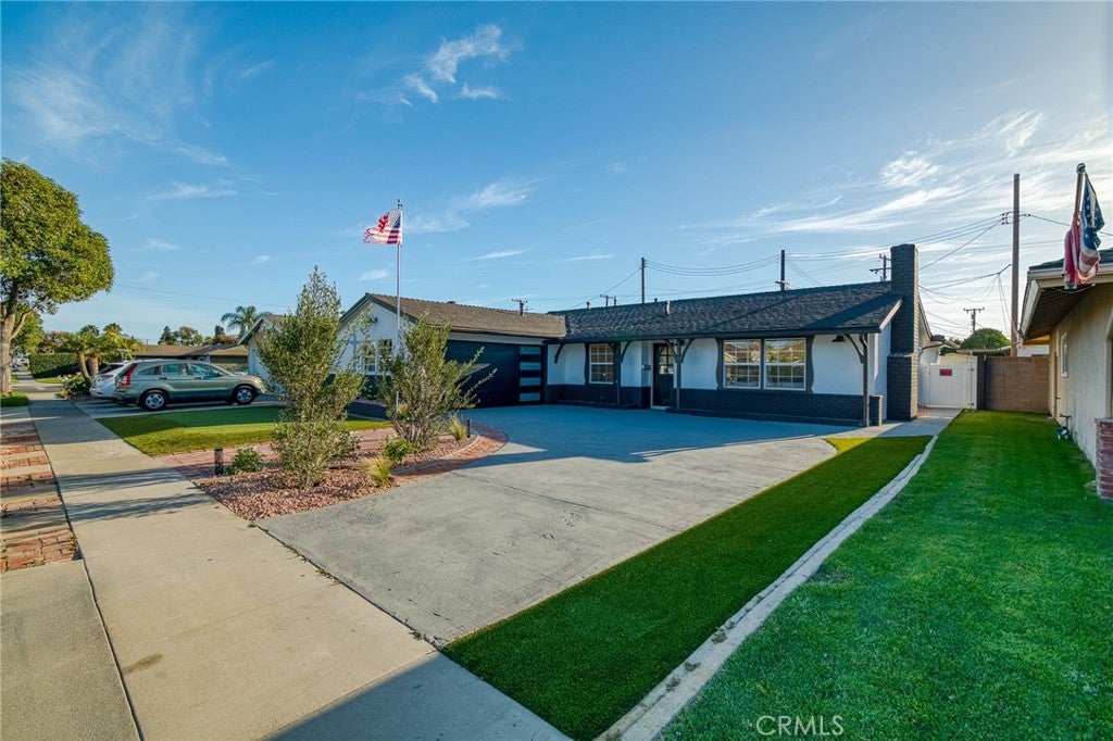 12091 Blackmer St, Garden Grove CA 92845