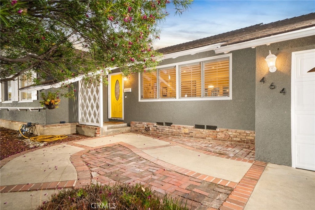 464 Cinderella Drive