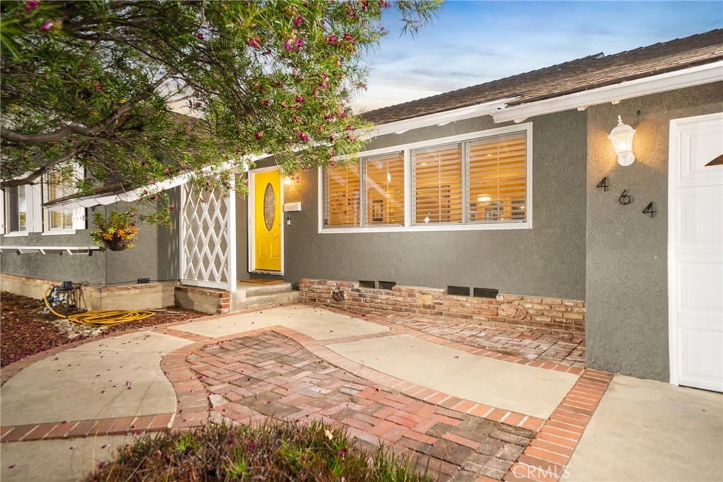 464 Cinderella Drive