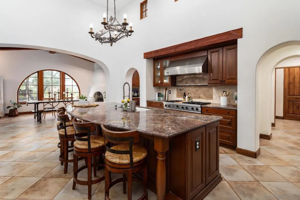 San Diego, California 92127, United States, 8 Bedrooms Bedrooms, ,8 BathroomsBathrooms,Residential,Active,181431