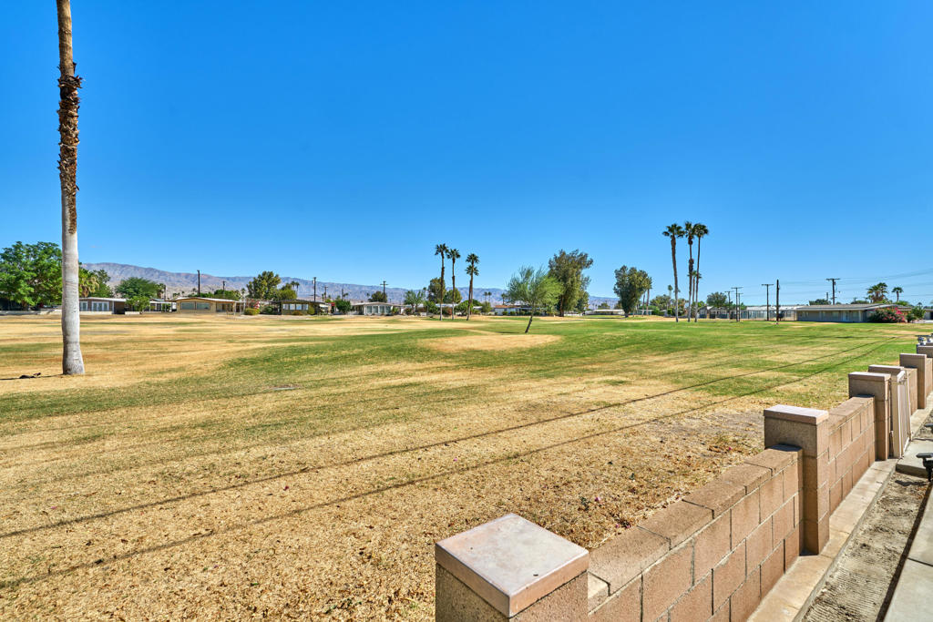 Tri Palm Estates - Manufactured In Park