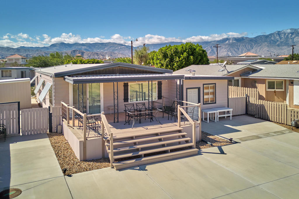 Tri Palm Estates - Manufactured In Park