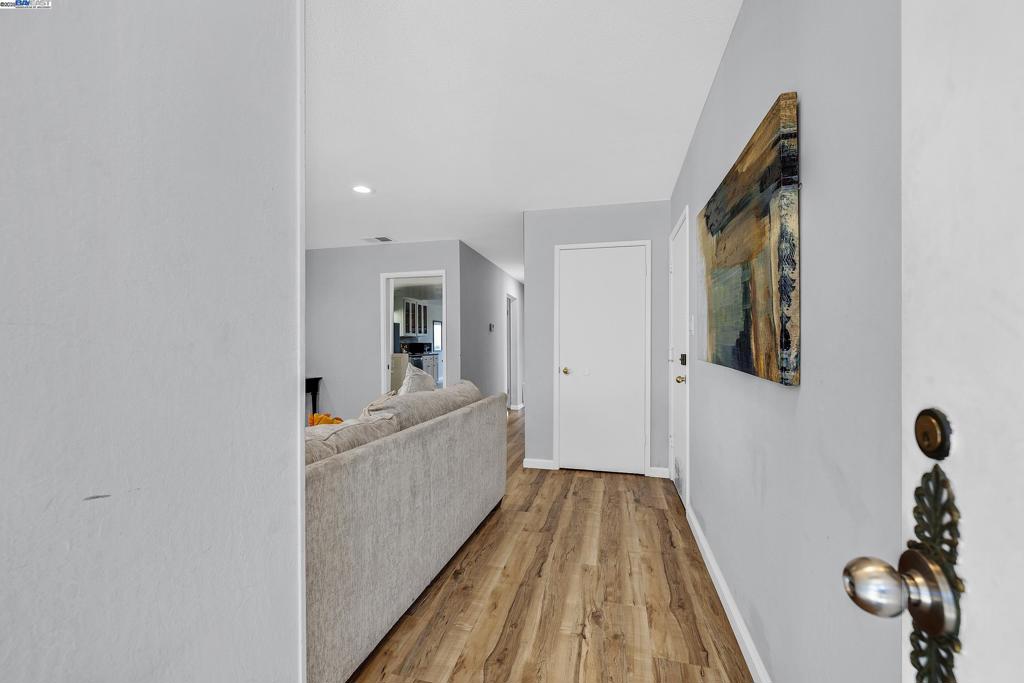 CASTRO VALLEY - Residential