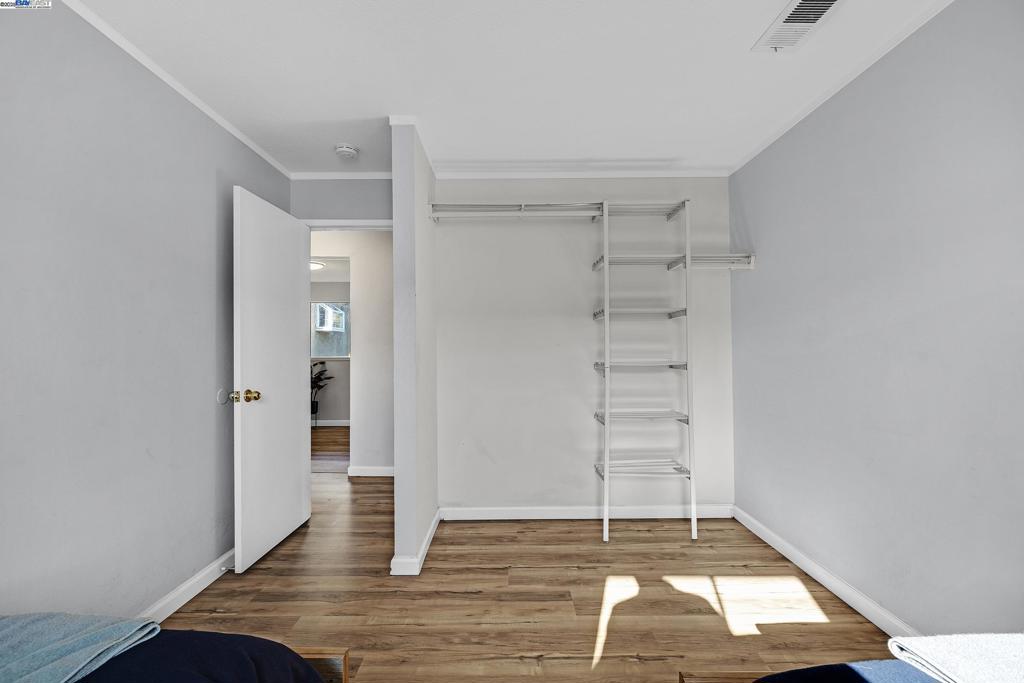 CASTRO VALLEY - Residential