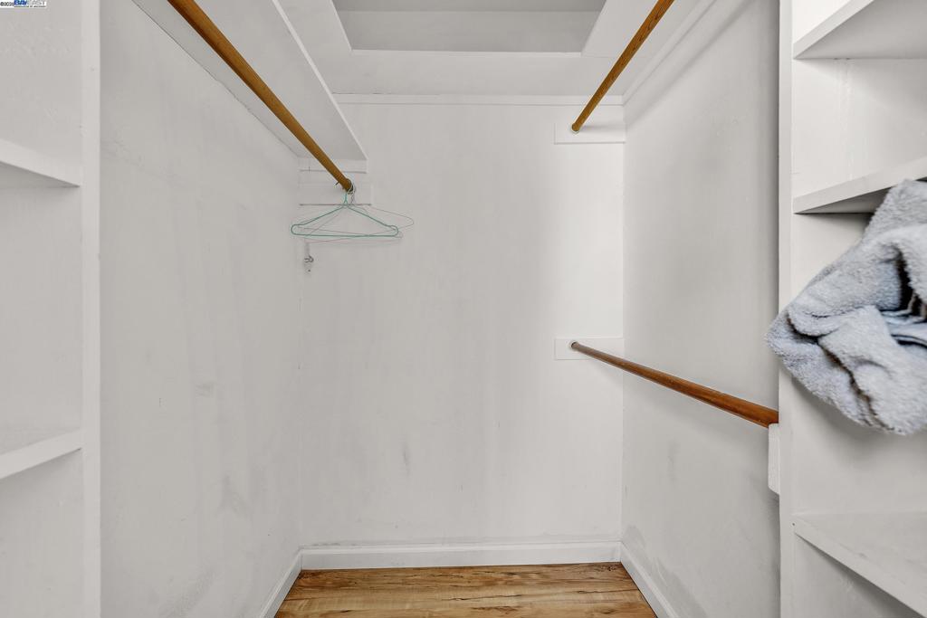 CASTRO VALLEY - Residential