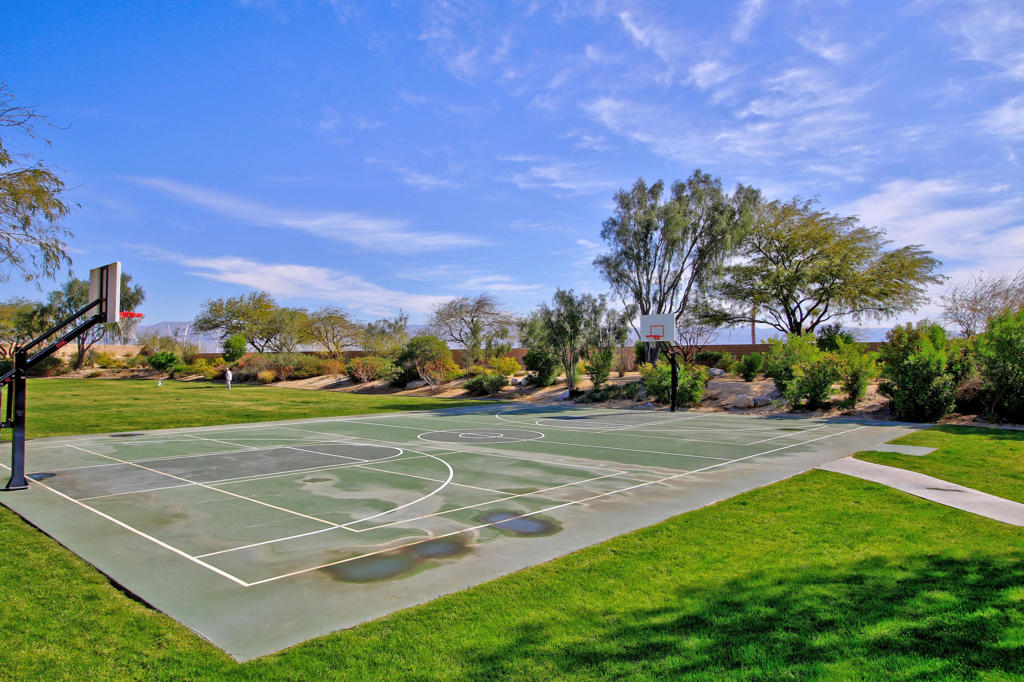 Mountain Gate - Residential