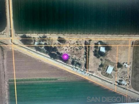Photo of 2020 De Paoli Rd Rd, Holtville, CA 92250 (MLS # 250037352SD)