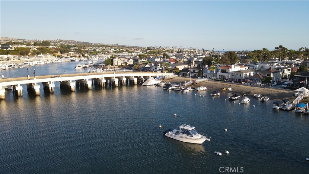 994 Bayside Cove 611