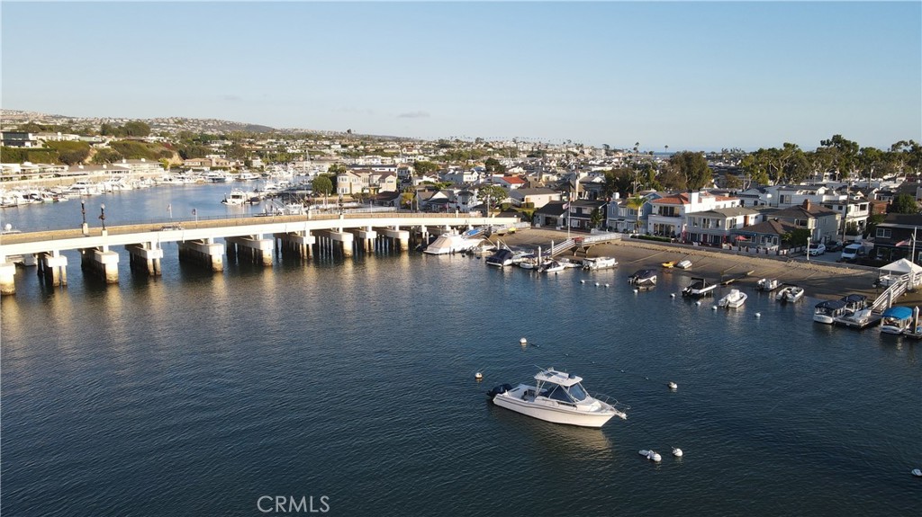 994 Bayside Cove 611