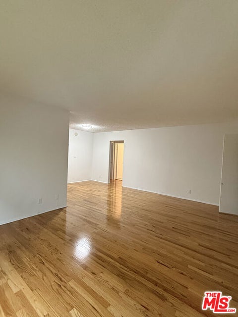 Photo of 14930 Magnolia Boulevard #1, Sherman Oaks, CA 91403 (MLS # 26999601)
