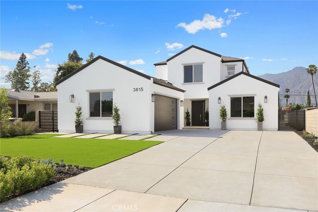 3815 Sycamore Street
