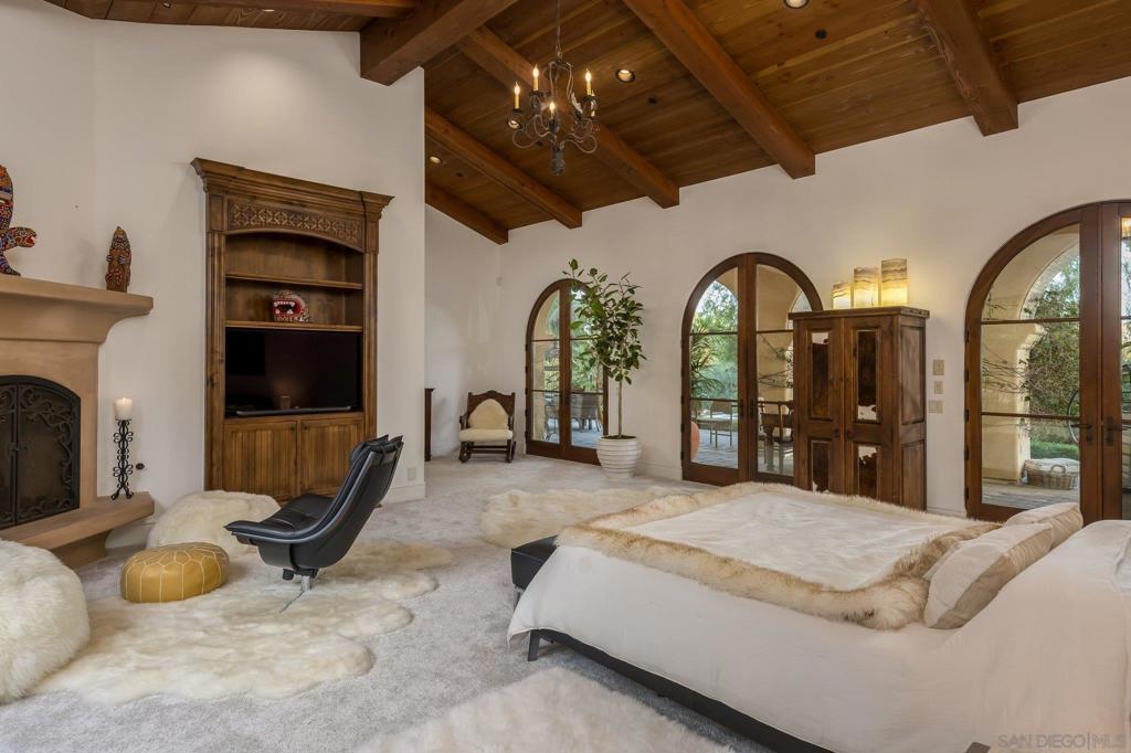 Rancho Santa Fe - Residential