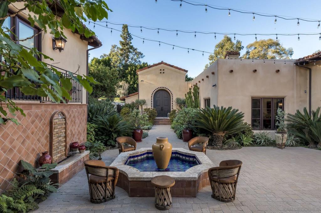 Rancho Santa Fe - Residential