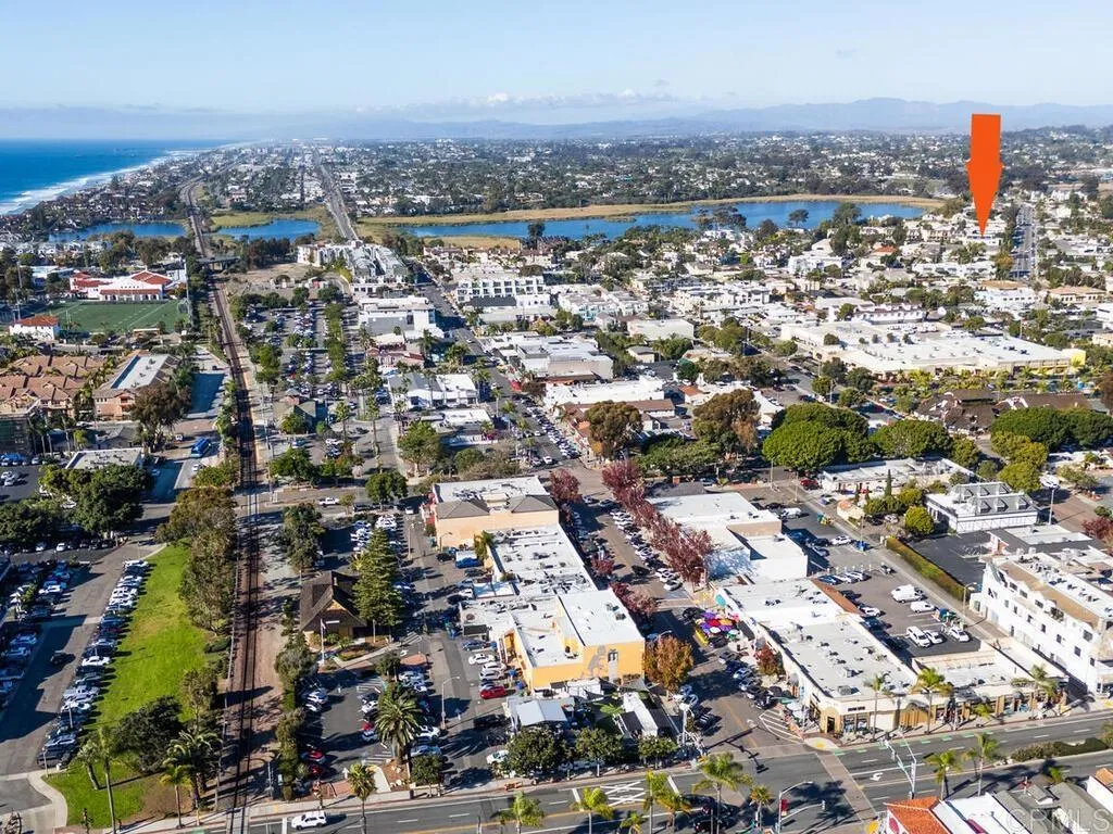 Carlsbad, California 92008, United States, 2 Bedrooms Bedrooms, ,2 BathroomsBathrooms,Residential,Active,246834