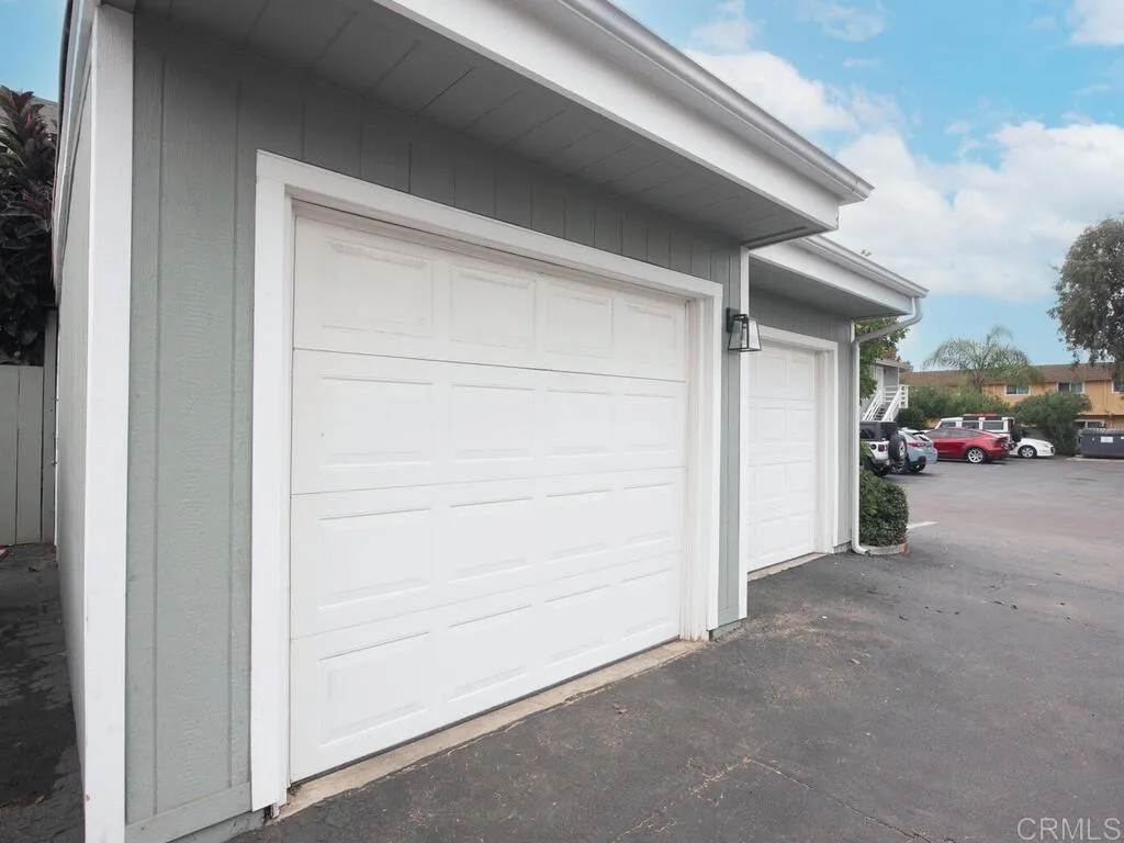 Carlsbad, California 92008, United States, 2 Bedrooms Bedrooms, ,2 BathroomsBathrooms,Residential,Active,246834